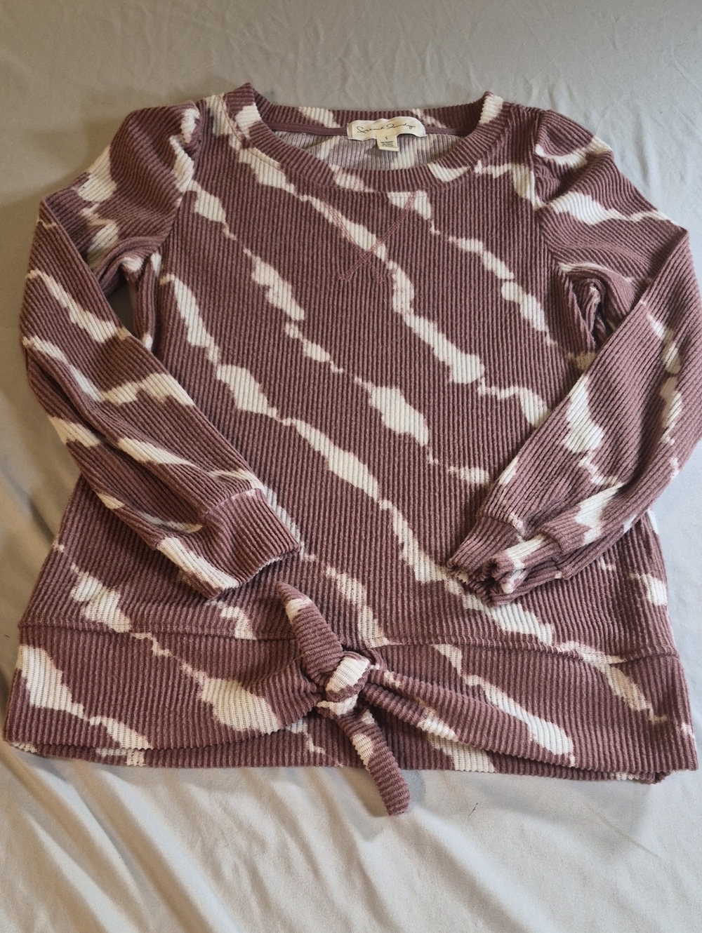 French Laundry Mauve & Cream Tie-Front Ribbed Sweater
